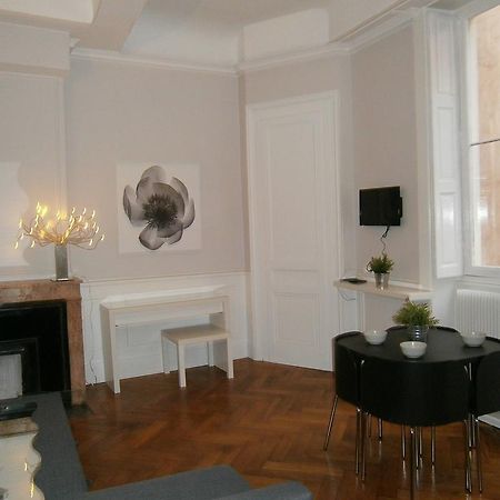 Appartements Place Bellecour Lione Camera foto