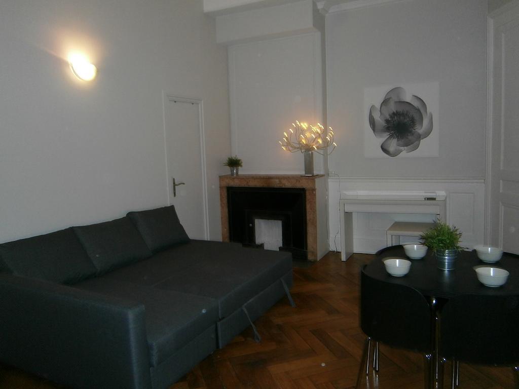 Appartements Place Bellecour Lione Camera foto
